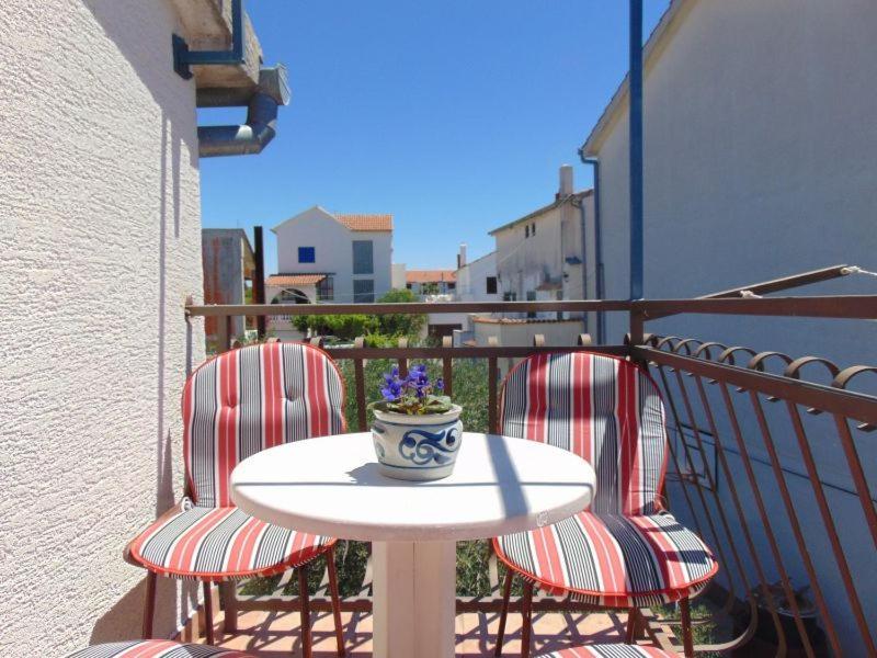 Apartment Mirjana Водице Экстерьер фото
